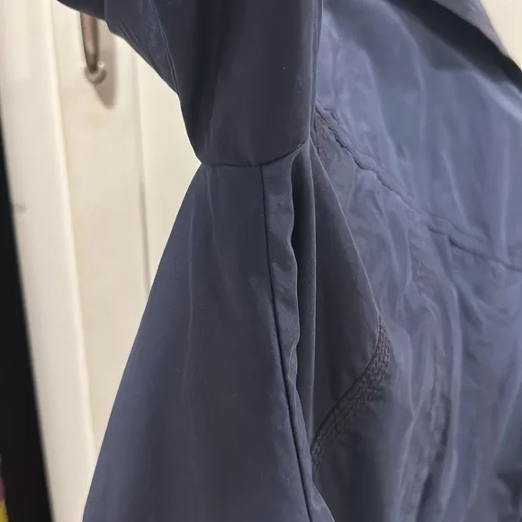 Eddie Bauer Trench coat - Picture 11 of 16